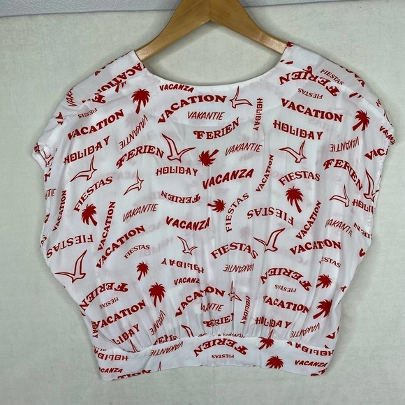 Holiday By Emma Mulholland Layover Button-Down Red & White Cropped Blouse-Medium - Picture 3 of 6